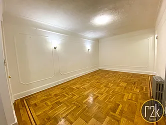 Rented by Realty 2000 Corp