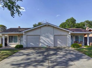 8953 El Oro Plaza Dr, Elk Grove, CA 95624