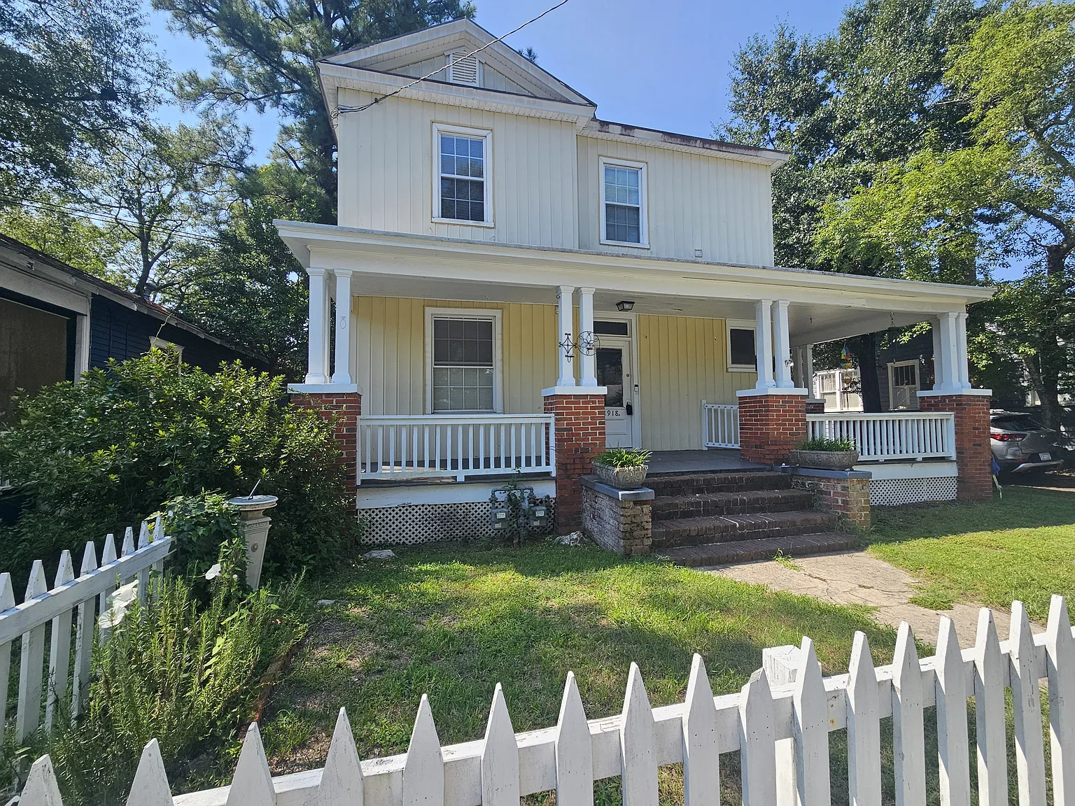 2 bed, 1000 sqft, $1,495 — Photo 1