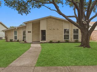 1804 Castille Dr, Carrollton, TX 75007