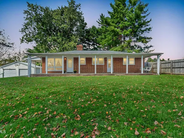 30219 Lee Hwy, Glade Spring, VA 24340