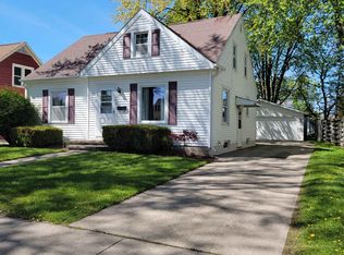 1340 W Spring St, Appleton, WI 54914