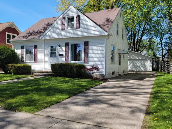 1340 W Spring St, Appleton, WI 54914