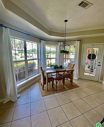 4th image of 106 Glenn Ln