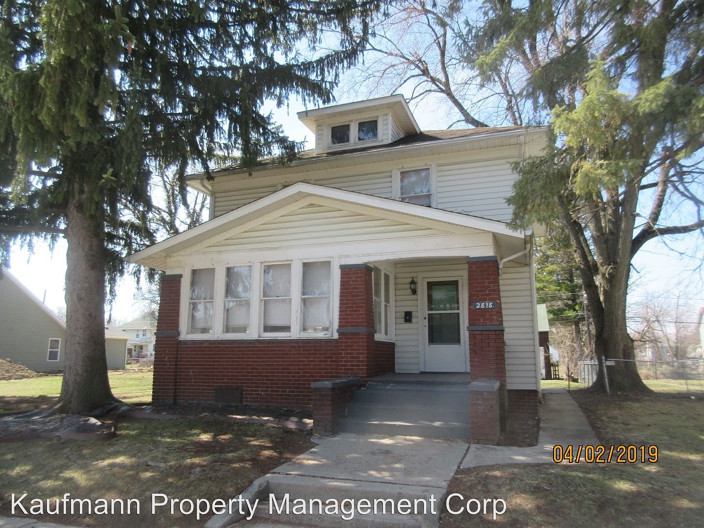 2818 Lillie St, Fort Wayne, IN 46806 | Zillow