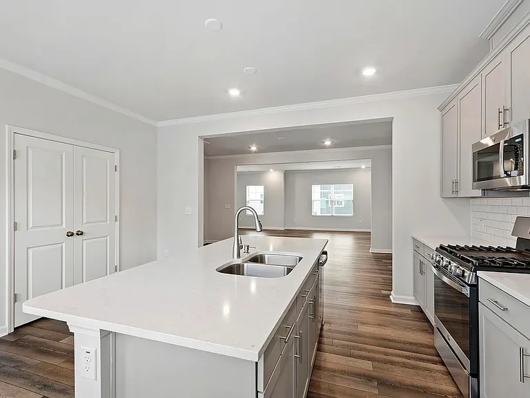 2137 Terrawood Dr — Photo 4
