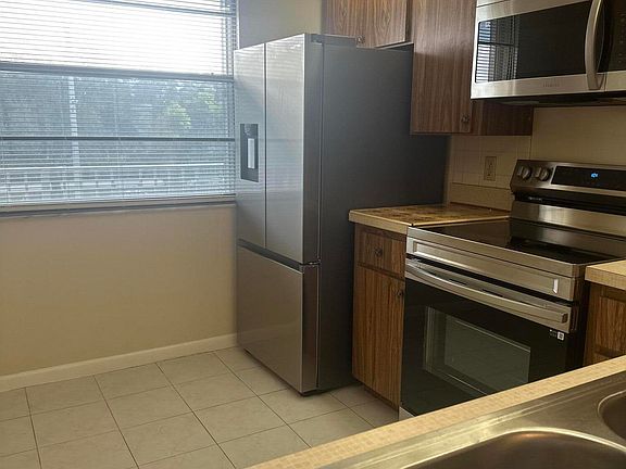 4th image of 3507 Village Blvd APT 302