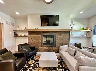 1228 12th St #4, Cody, WY 82414