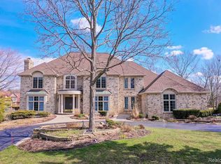 2847 Chestnut Run Dr, Bloomfield Hills, MI
