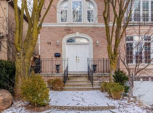 24 Malcolm Rd, Toronto, ON M4G 1X8