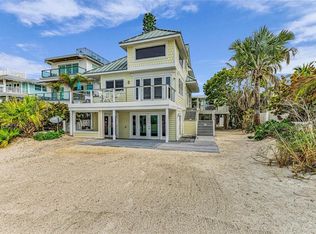 3007 Avenue F, Holmes Beach, FL 34217