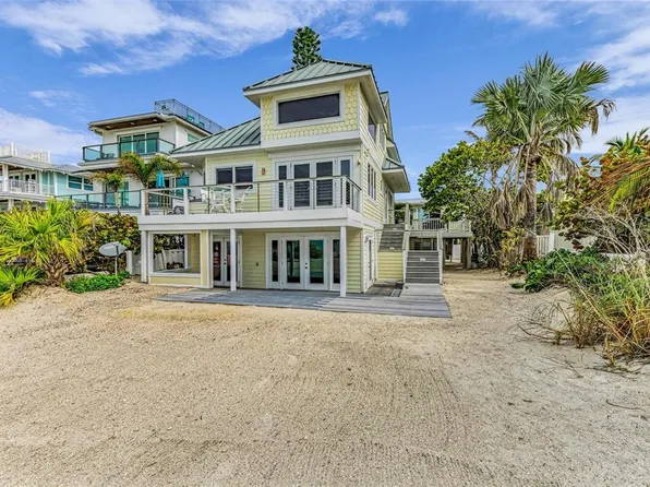 3007 Avenue F, Holmes Beach, FL 34217