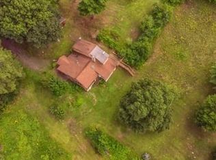 115 Indian Hollow Rd, Chesterfield, MA 01012