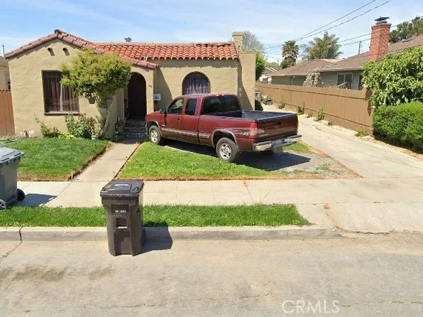 40 Buena Vista St, Salinas, CA 93901