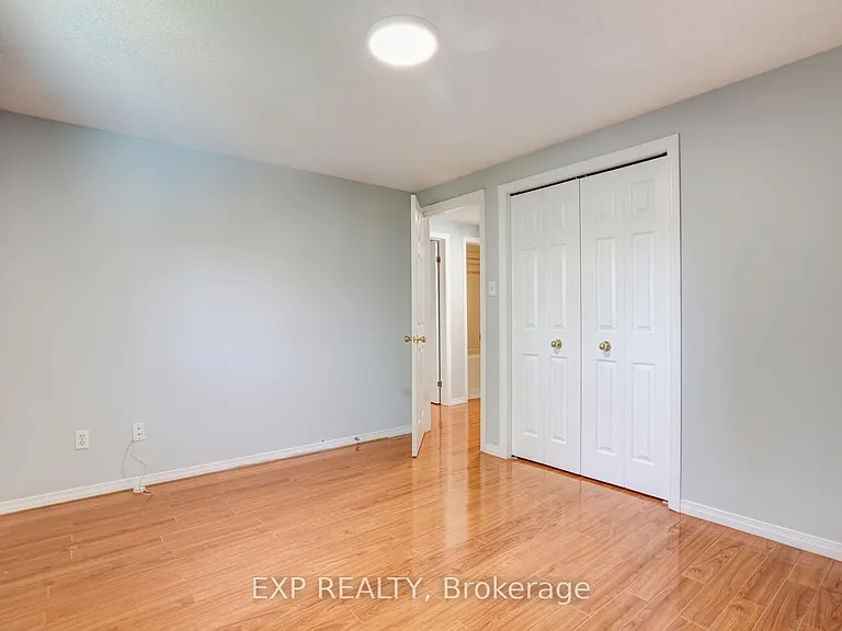 163 Daimler Dr — Photo 34