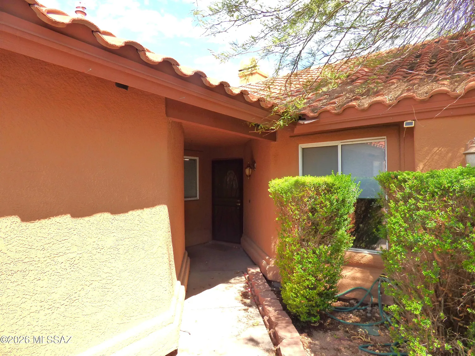 2 bed, 2.0 bath, 997 sqft, $1,700 — Photo 3