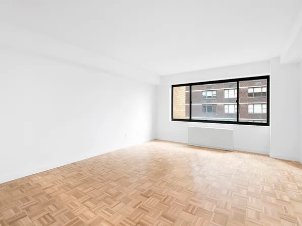 200 E 87th St APT 15K, New York, NY 10128