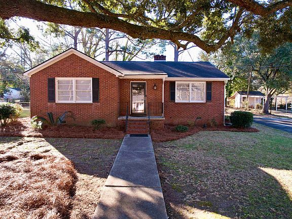 2nd image of 517 Singleton Ave