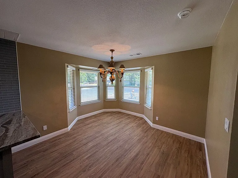 2322 E Vassar Dr — Photo 22