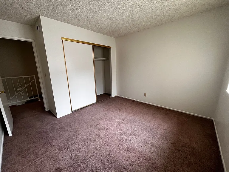 752 W Hemlock St — Photo 9