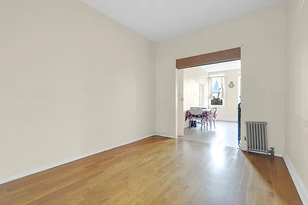 Sold by Mitra Hakimi Realty Group, LLC | media 7