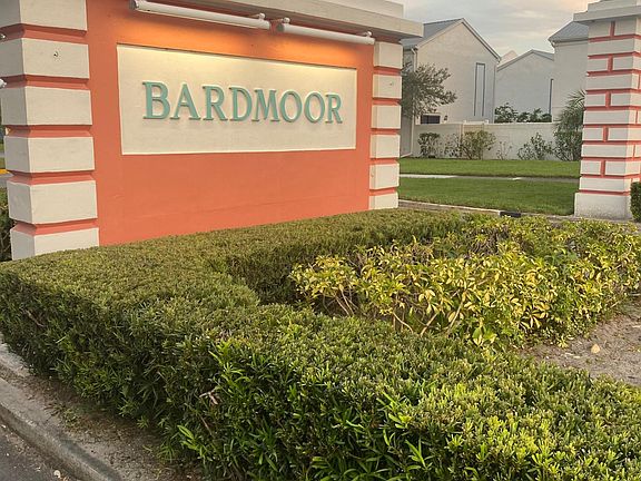 2nd image of 8800 Bardmoor Blvd APT 4