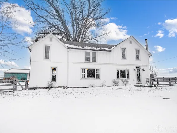 6469 Runkle Rd, Saint Paris, OH 43072