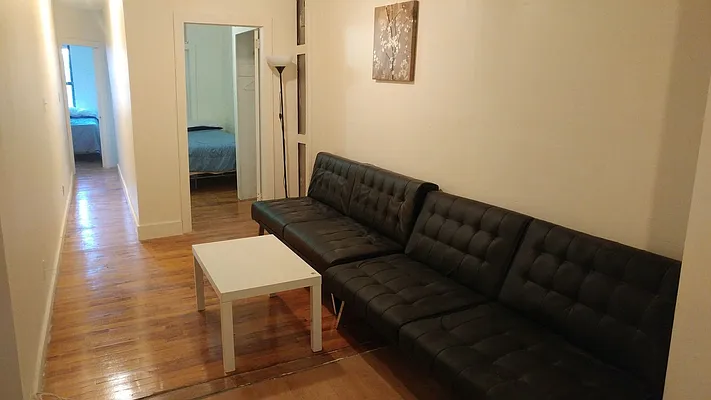 Rented by Downtown Mgt & Realty LLC | media 15