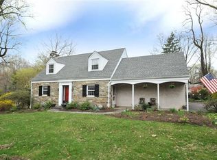 737 Moredon Rd, Meadowbrook, PA 19046