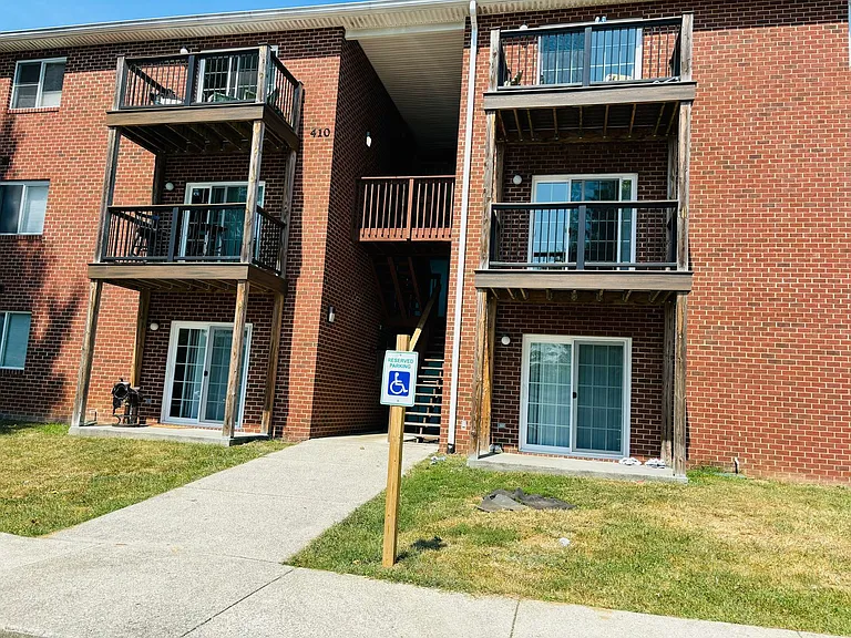927AB - 410 Houston St. - DM — Photo 101