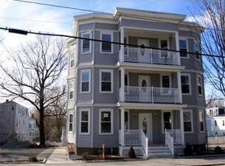 8 Cedar St APT 1, Haverhill, MA 01830