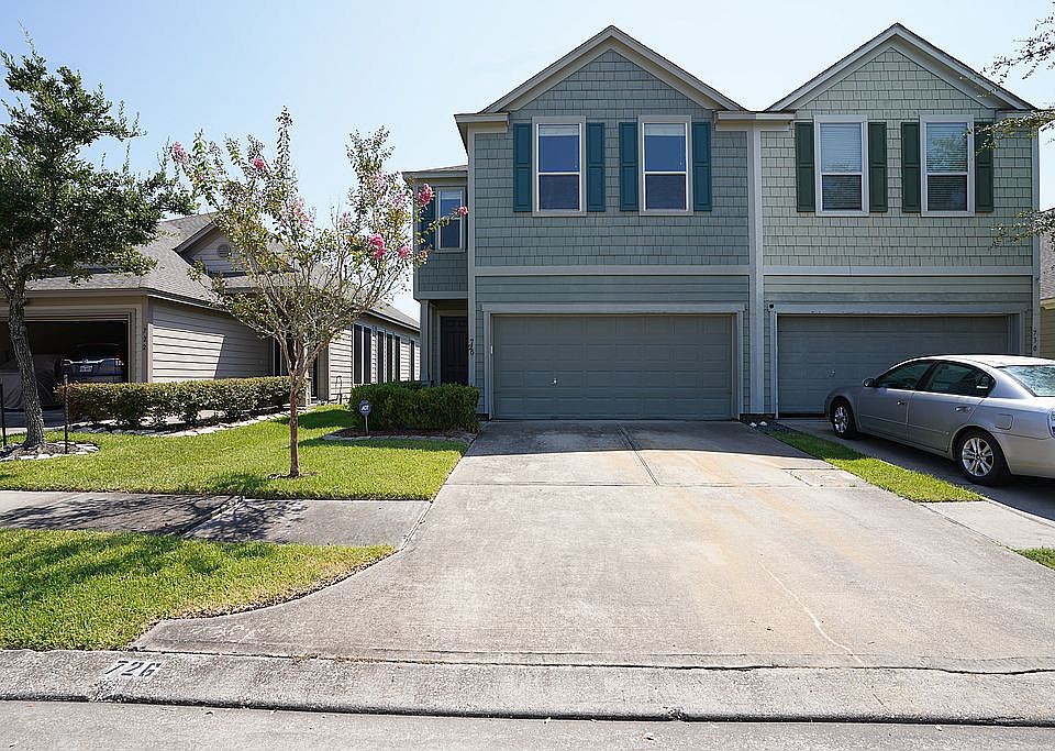 1st image of 726 San Jacinto Cir