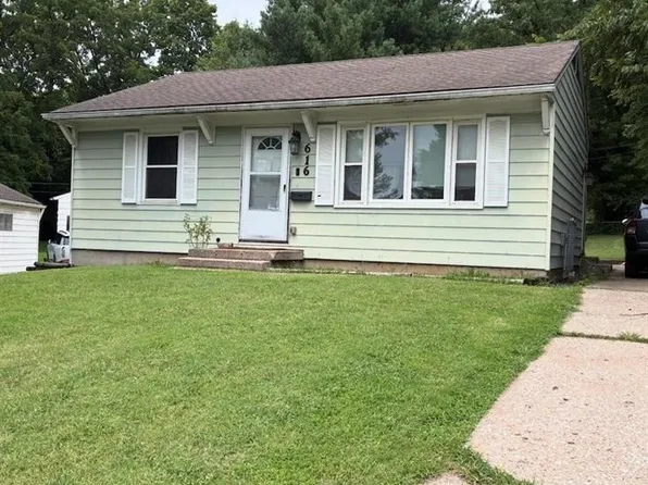 616 N Westwood Ct, Independence, MO 64050