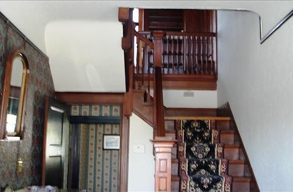 5th image of 602 Capitol St