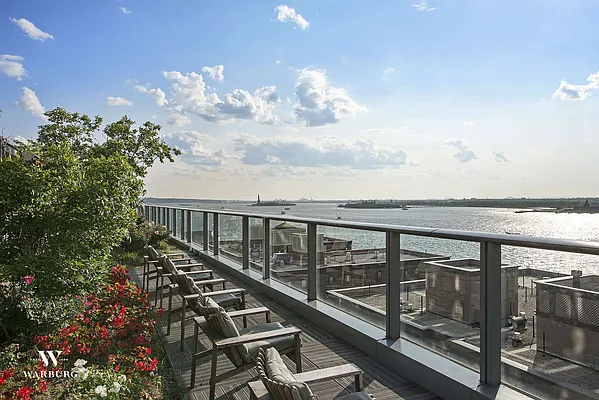 Rented by Warburg | media 68