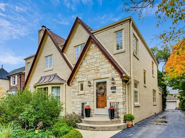 1411 Lathrop Ave, River Forest, IL 60305