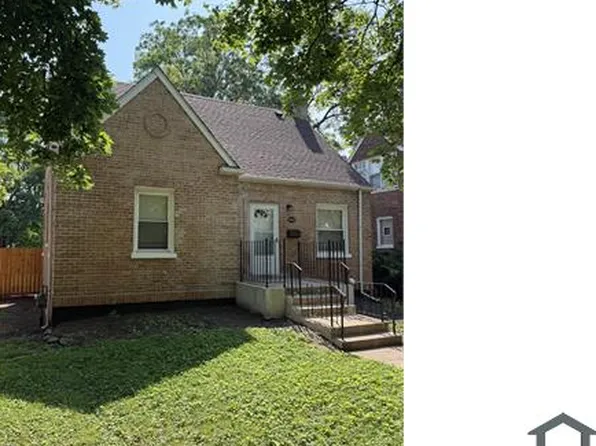 10043 S Oglesby Ave, Chicago, IL 60617