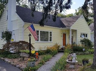 1591 Stone Rd, Rochester, NY 14615