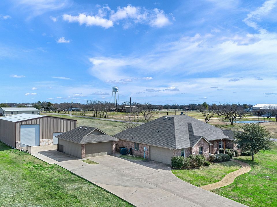 1017HarvestHillCir-1.jpg