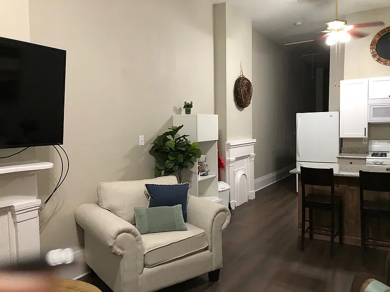 125 N Miro St — Photo 4
