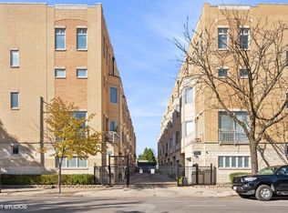 3256 W Armitage Ave UNIT 6, Chicago, IL 60647