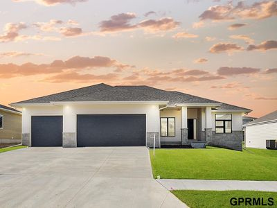 21133 Jessie Ave, Elkhorn, NE, 68022