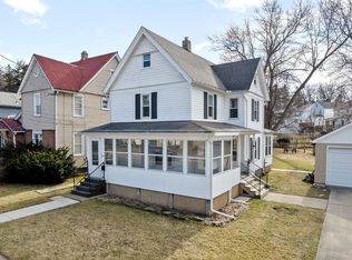50 Brewster St, Johnson City, NY 13790