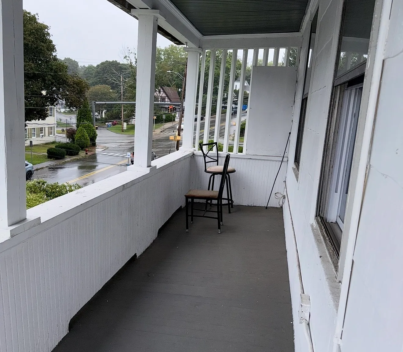 4 bed, 2.0 bath, 1380 sqft, $2,900 — Photo 2