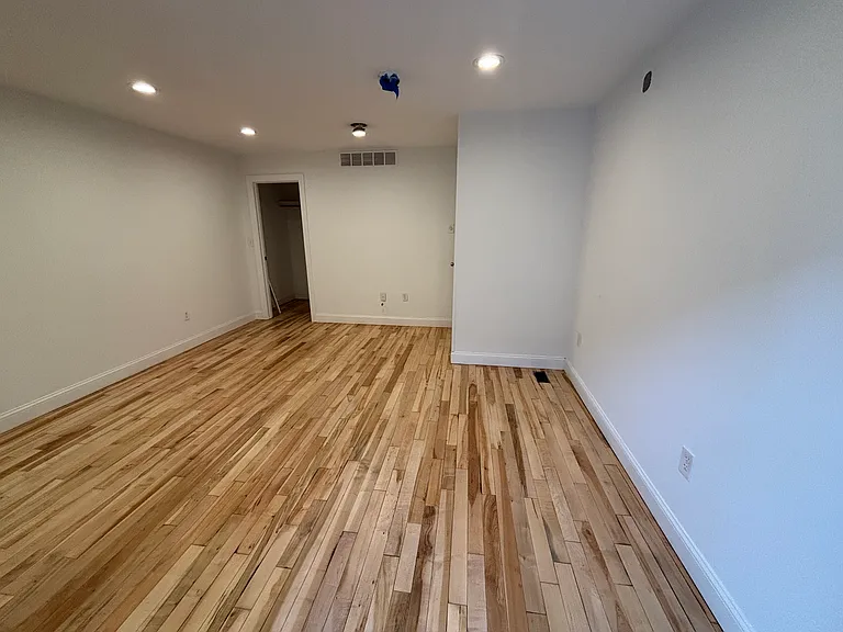 265 Orange St #A — Photo 12