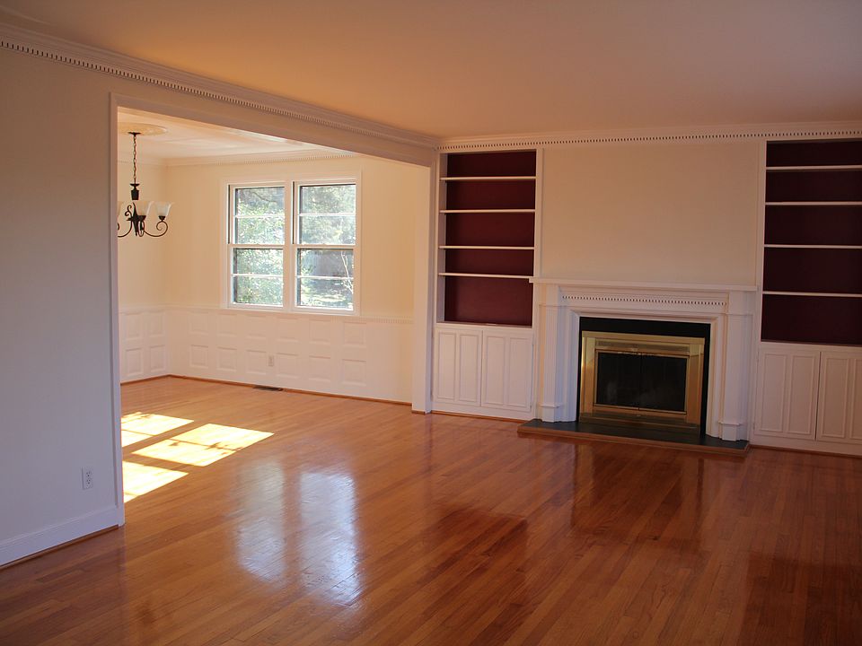 Living room w/wood burning fireplace