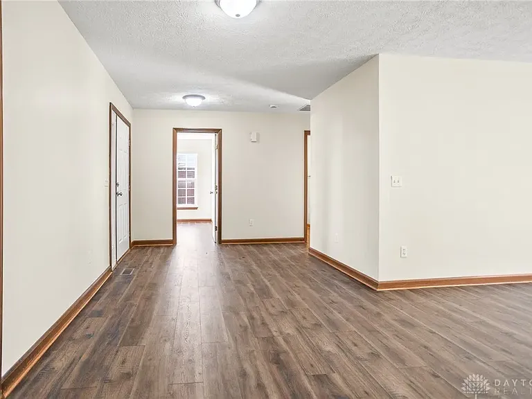 2724 Fairview Ct #2722 — Photo 2