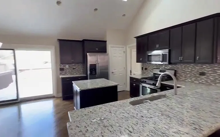 432 Harbor Ter — Photo 5