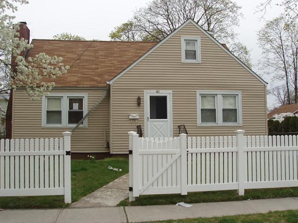 1st image of 41 Woodside Ave