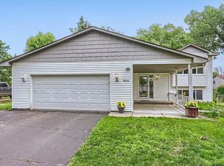 9014 Hampshire Ave N, Brooklyn Park, MN 55445